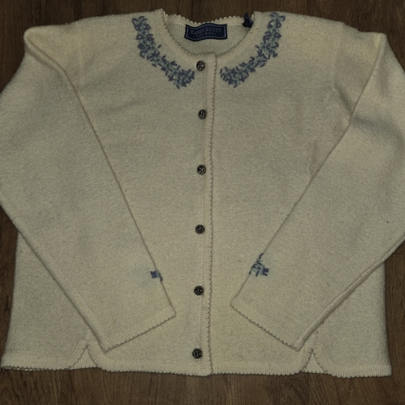 Vintage Karen Scott Woll Sweater Cardigan Embroidered Wool - Picture 2 of 10